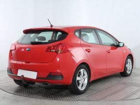 Kia Ceed  1.4 CVVT 