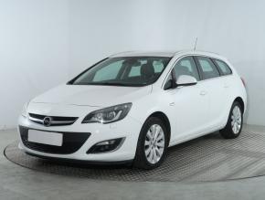 Opel Astra  1.4 T Cosmo 