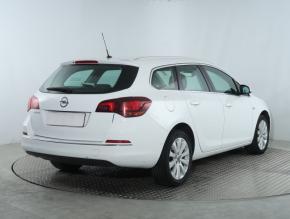 Opel Astra  1.4 T Cosmo 