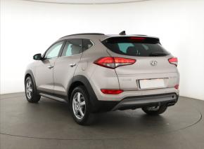 Hyundai Tucson  2.0 CRDi 