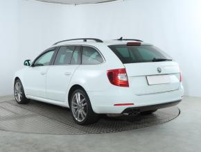 Škoda Superb  2.0 TDI Elegance 