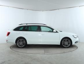 Škoda Superb  2.0 TDI Elegance 