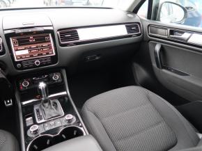 Volkswagen Touareg  3.0 TDI R-Line 