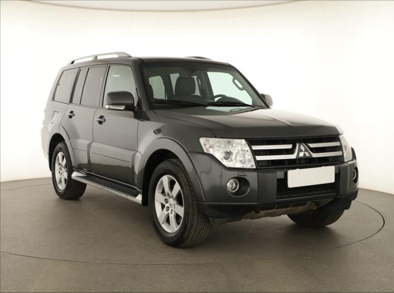 Mitsubishi Pajero  3.2 DI-D