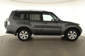 Mitsubishi Pajero  3.2 DI-D 