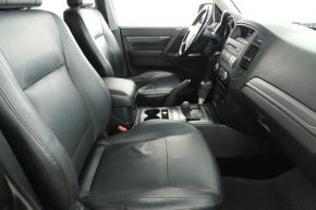 Mitsubishi Pajero  3.2 DI-D 