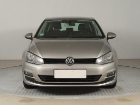 Volkswagen Golf  1.2 TSI 