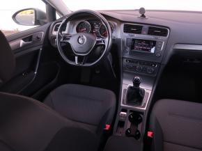 Volkswagen Golf  1.2 TSI 