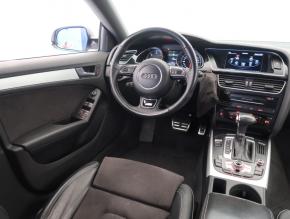 Audi A5  2.0 TDI S-Line 