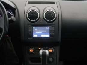 Nissan Qashqai  2.0 dCi 