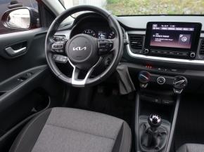 Kia Stonic  1.2 DPI 