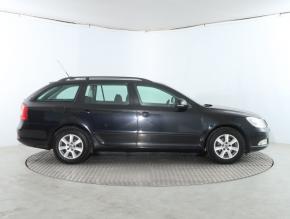 Škoda Octavia  1.6 TDI Elegance 