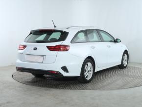 Kia Ceed  1.6 CRDi 