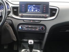 Kia Ceed  1.6 CRDi 