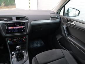 Volkswagen Tiguan  1.5 TSI 