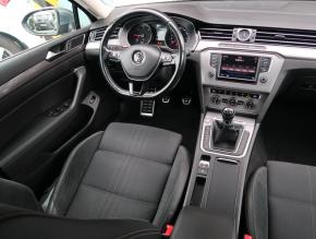 Volkswagen Passat  2.0 TDI Alltrack 