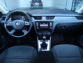 Škoda Octavia  2.0 TDI Elegance 