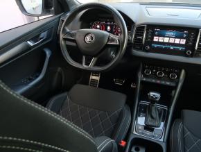 Škoda Karoq  1.6 TDI Sportline 