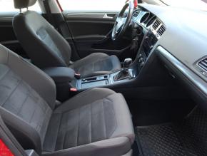 Volkswagen Golf  1.6 TDI 