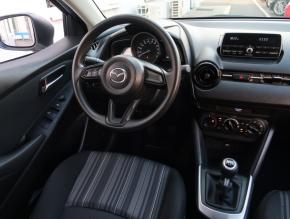 Mazda 2  1.5 16V 