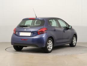 Peugeot 208  1.2 PureTech 