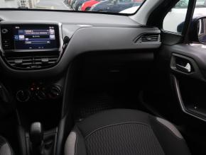 Peugeot 208  1.2 PureTech 