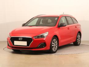 Hyundai i30  1.4 T-GDI 