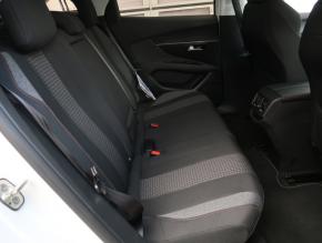 Peugeot 3008  1.2 PureTech Active 