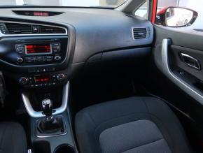 Kia Ceed  1.6 GDI Exclusive 