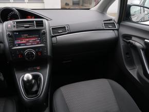 Toyota Verso  1.6 D-4D 