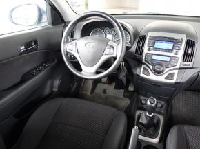 Hyundai i30  1.6 CRDi 