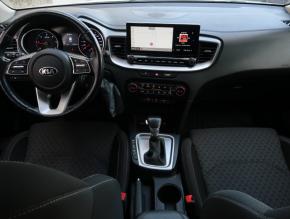 Kia Ceed  1.6 CRDi Exclusive 