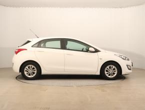 Hyundai i30  1.6 MPI 