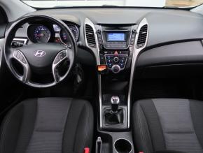 Hyundai i30  1.6 MPI 