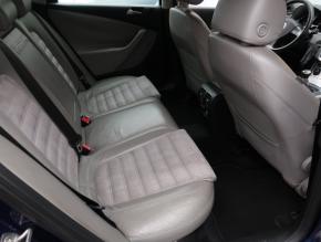 Volkswagen Passat  2.0 TDI 