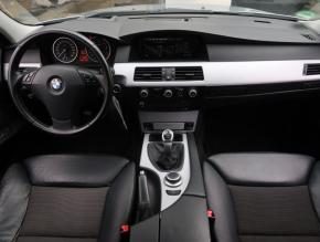 BMW 5  530xi 