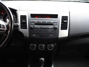 Mitsubishi Outlander  2.2 DI-D 