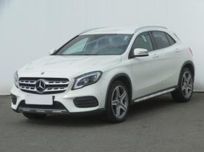 Mercedes-Benz GLA  GLA 200d 4MATIC AMG Line 