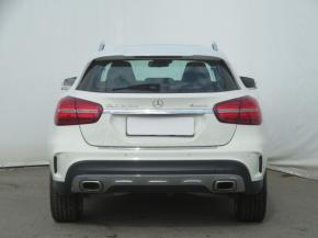 Mercedes-Benz GLA  GLA 200d 4MATIC AMG Line 