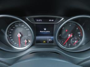 Mercedes-Benz GLA  GLA 200d 4MATIC AMG Line 