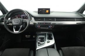 Audi Q7  3.0 TDI 