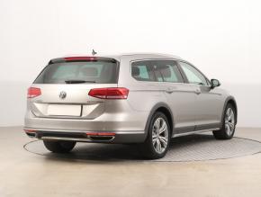 Volkswagen Passat  2.0 BiTDI Alltrack 