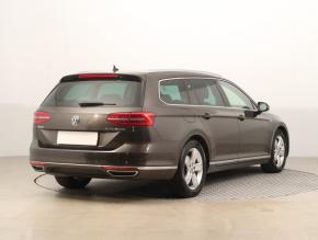 Volkswagen Passat  2.0 BiTDI Highline 