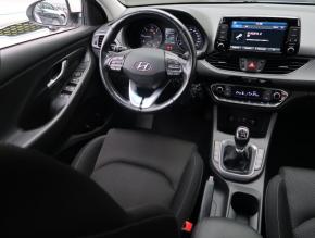 Hyundai i30  1.6 CRDi 