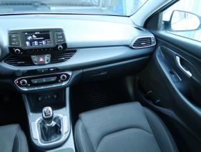 Hyundai i30 Fastback  1.0 T-GDI Trikolor 