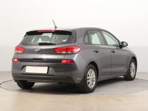 Hyundai i30  1.0 T-GDI Trikolor 