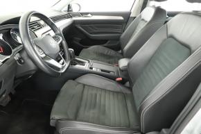 Volkswagen Passat  2.0 TDI Elegance 