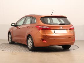 Hyundai i30  1.6 MPI 