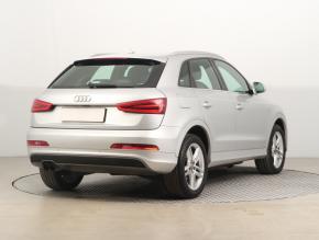 Audi Q3  2.0 TDI S line 