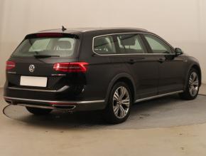 Volkswagen Passat  2.0 TDI Alltrack 